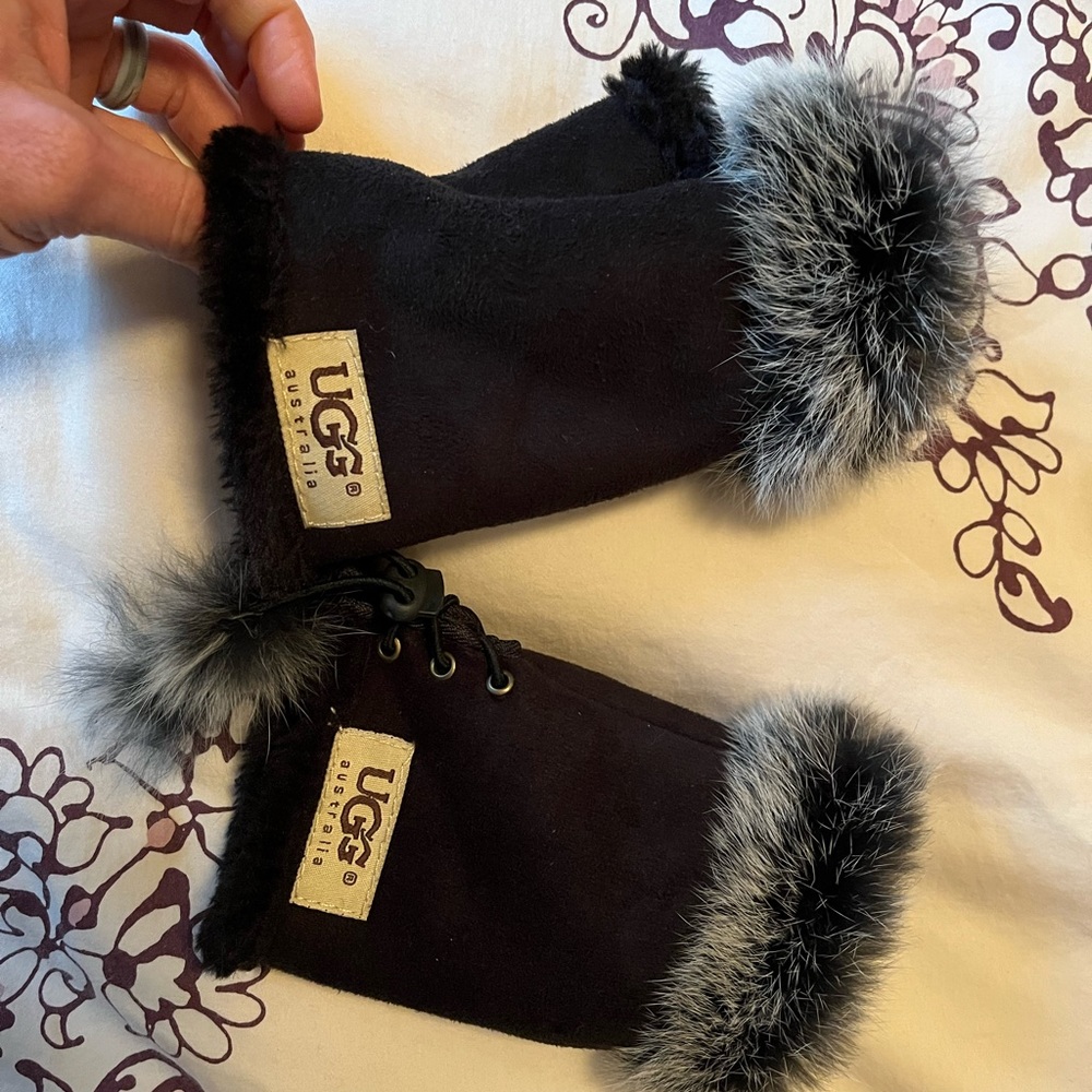 Ugg Hand Warmers